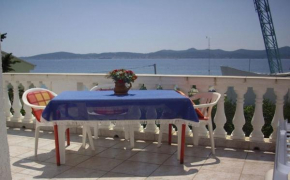 Отель Apartments Anthony-50m from beach  Задар